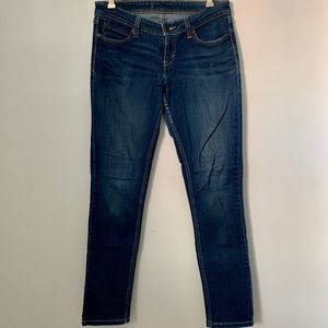 Levi’s Stretch Skinny Denim